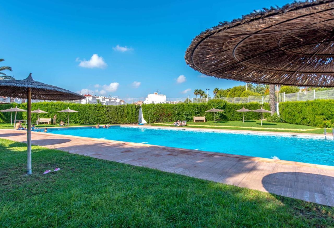 Marina Apartament Torrevieja Luaran gambar